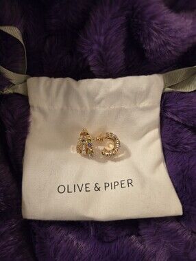 Olive & Piper Gold Hoop Earrings